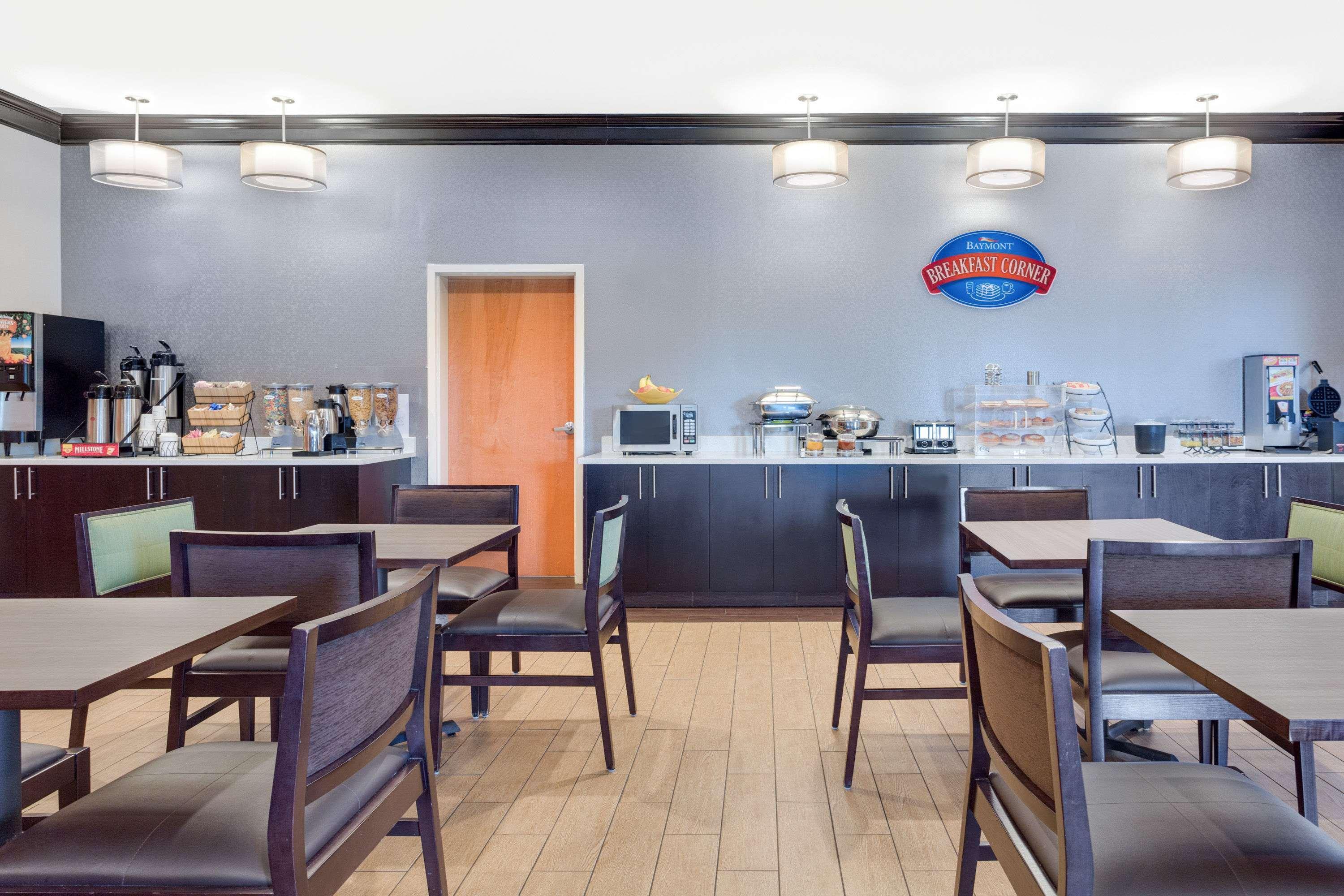 Baymont By Wyndham Augusta Riverwatch Ngoại thất bức ảnh